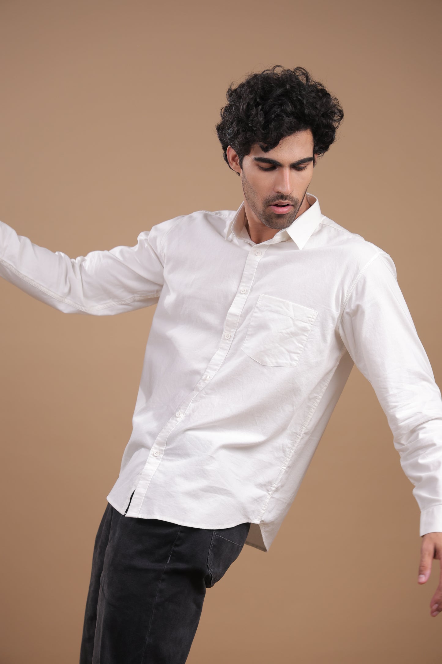 Niyam – Plain White Oxford Shirt