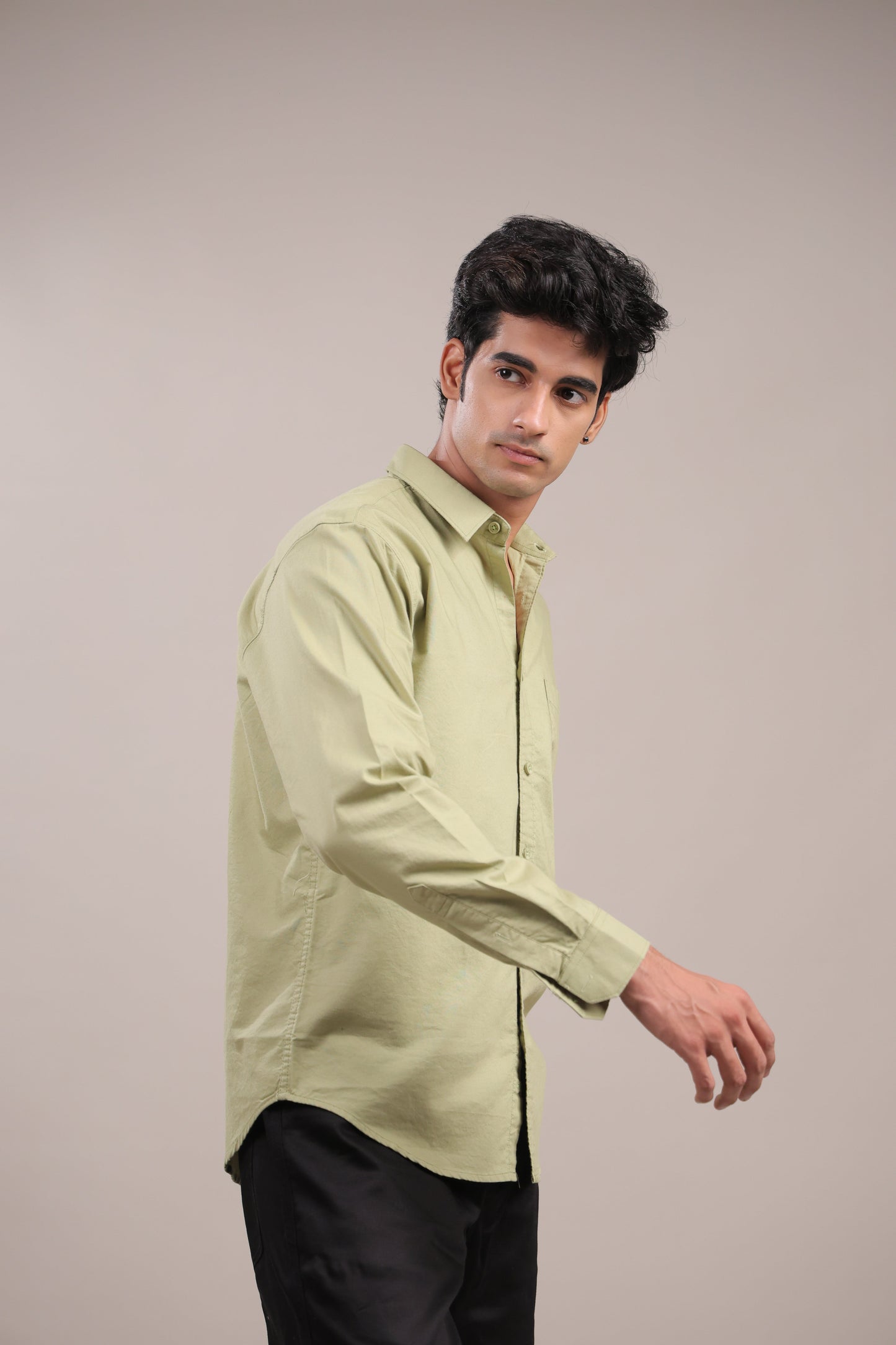 Niyam – Plain Light Green Oxford Shirt - Binioz