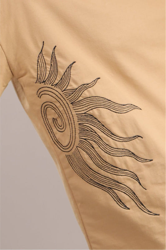 Sutra – Cream Embroidered T-Shirt - Binioz