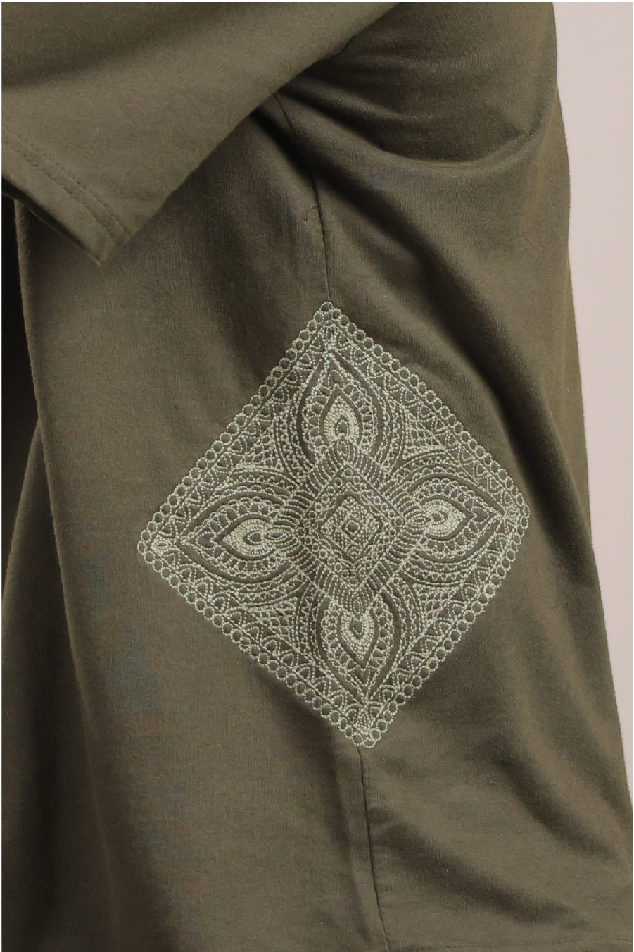 Sutra – Dark Green Embroidered T-Shirt