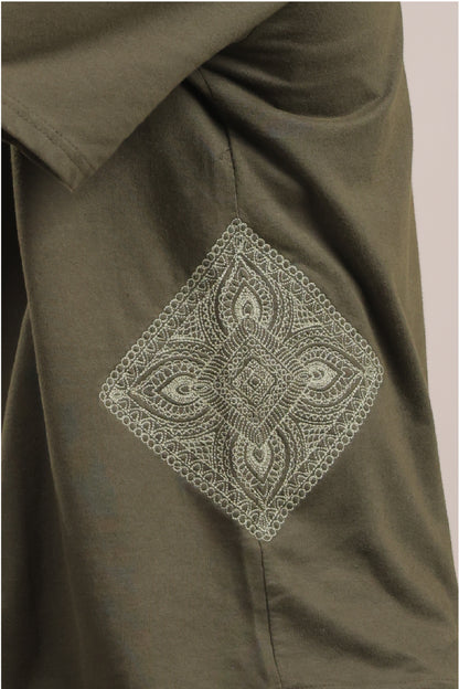 Sutra – Dark Green Embroidered T-Shirt