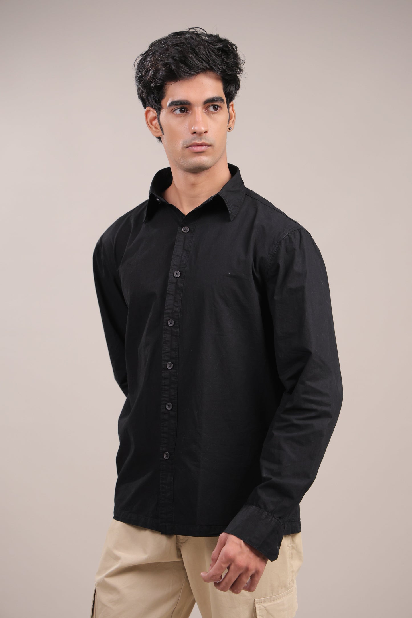 Prakriti – Plain Black Recycled Shirt - Binioz